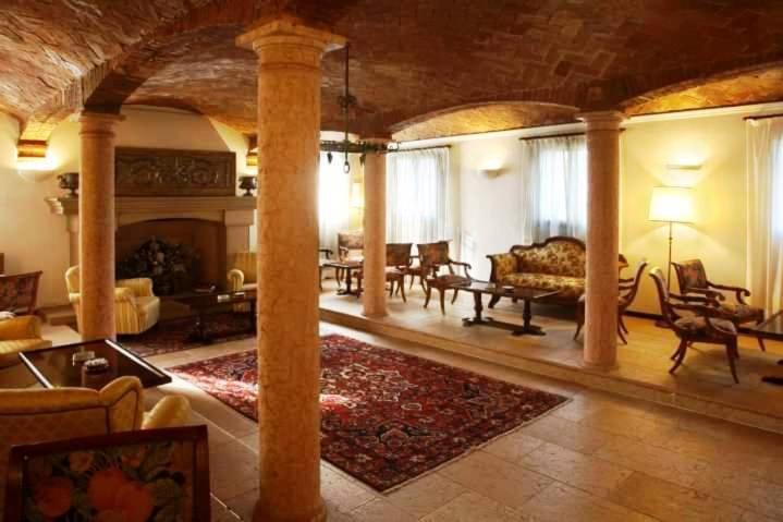 Hotel Villa Montanarini Villarotta Екстериор снимка