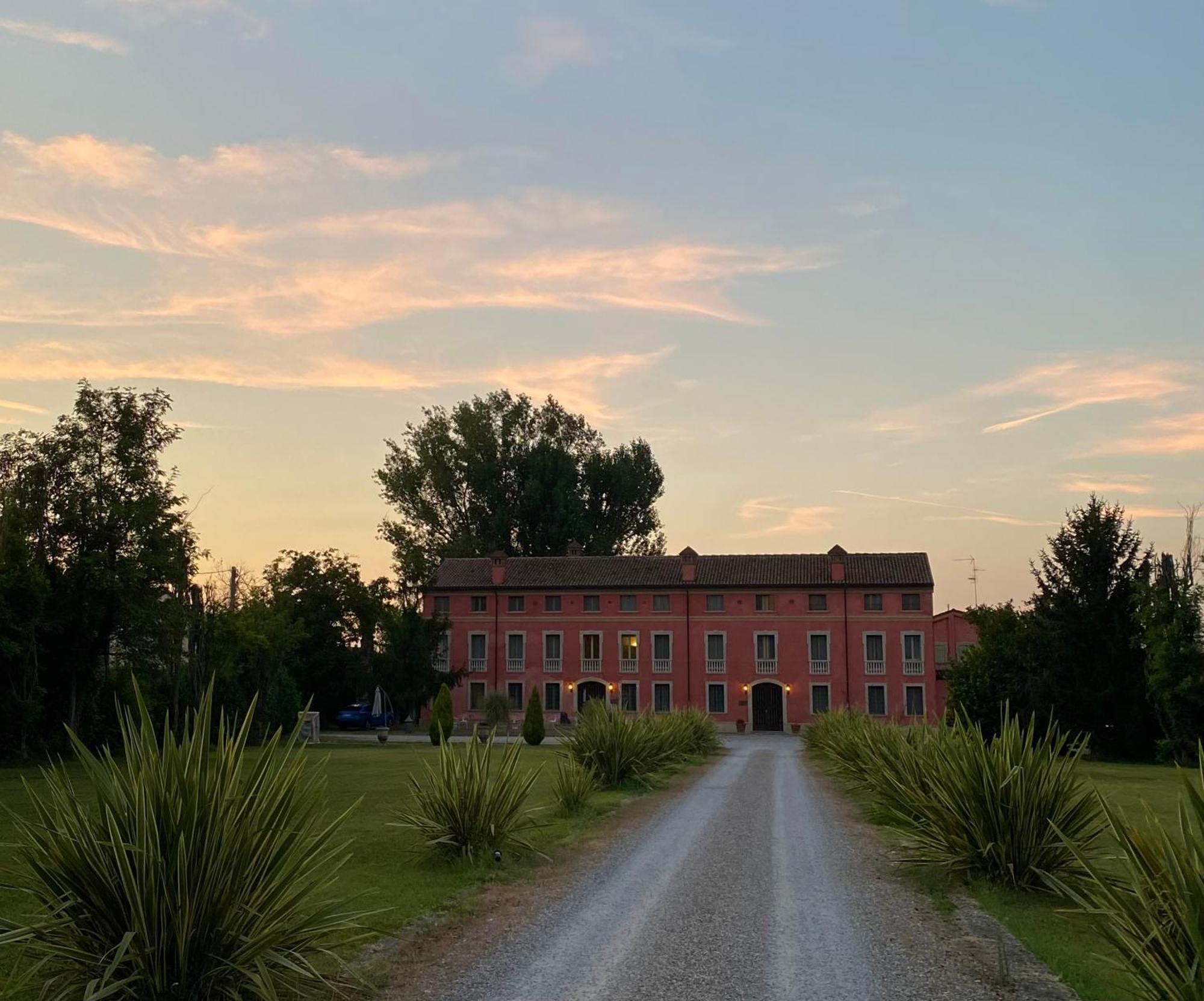 Hotel Villa Montanarini Villarotta Екстериор снимка